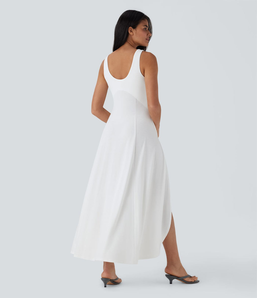 Robe longue à bretelles avec col U, dos nu, fente et coupe fluide