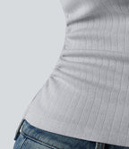 T-shirt col V manches courtes avec fronces