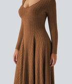 Robe mi-longue évasée maille côtelée à décolleté en V et manches longues