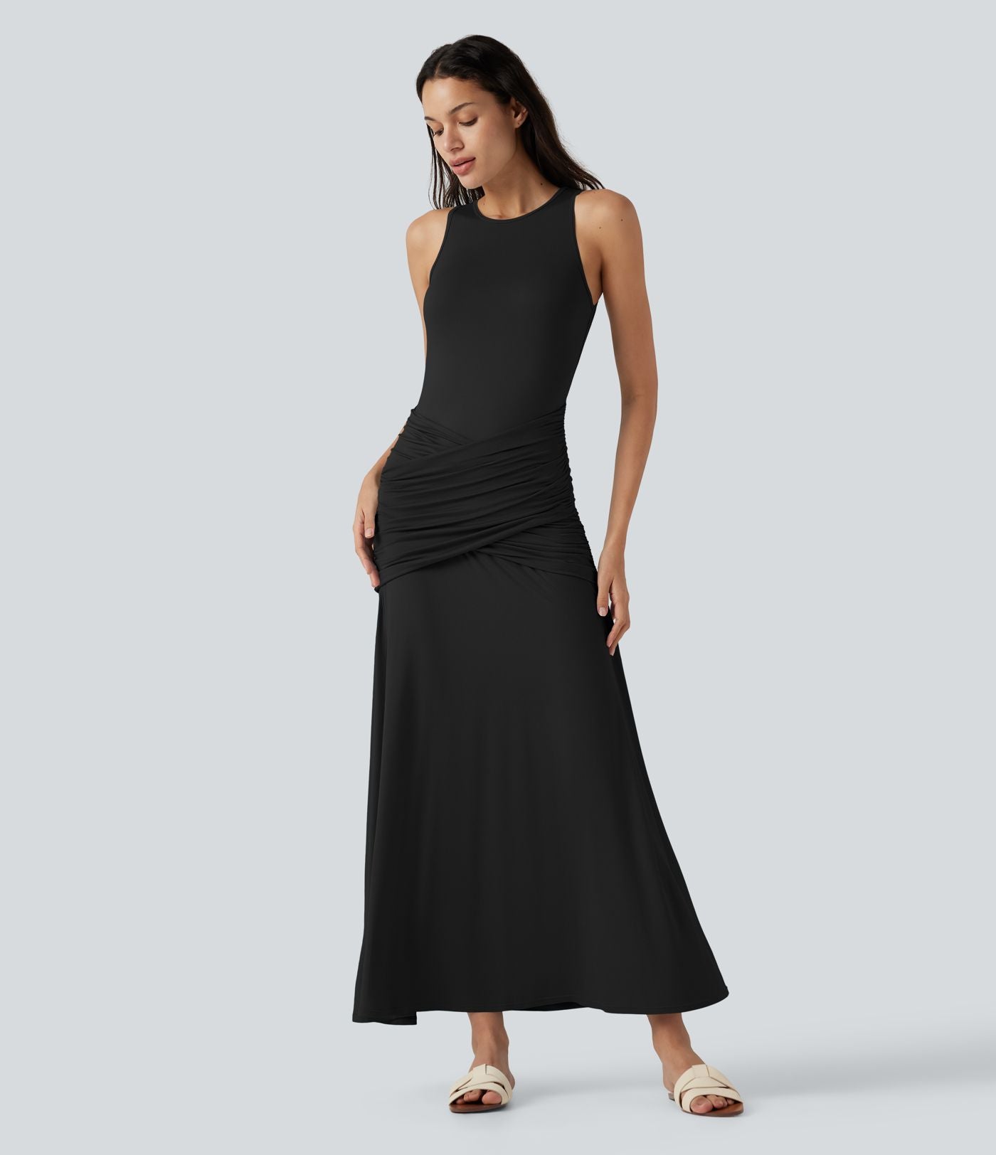 Robe maxi casual fluide sans manches col rond avec fronces et taille croisée