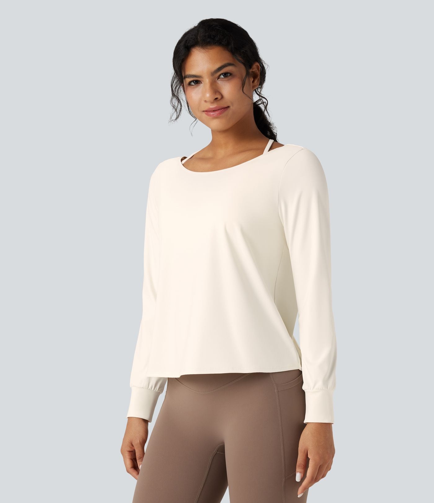 Top de sport yoga SoftlyZero™ Airy 2-en-1 découpe au dos toucher frais