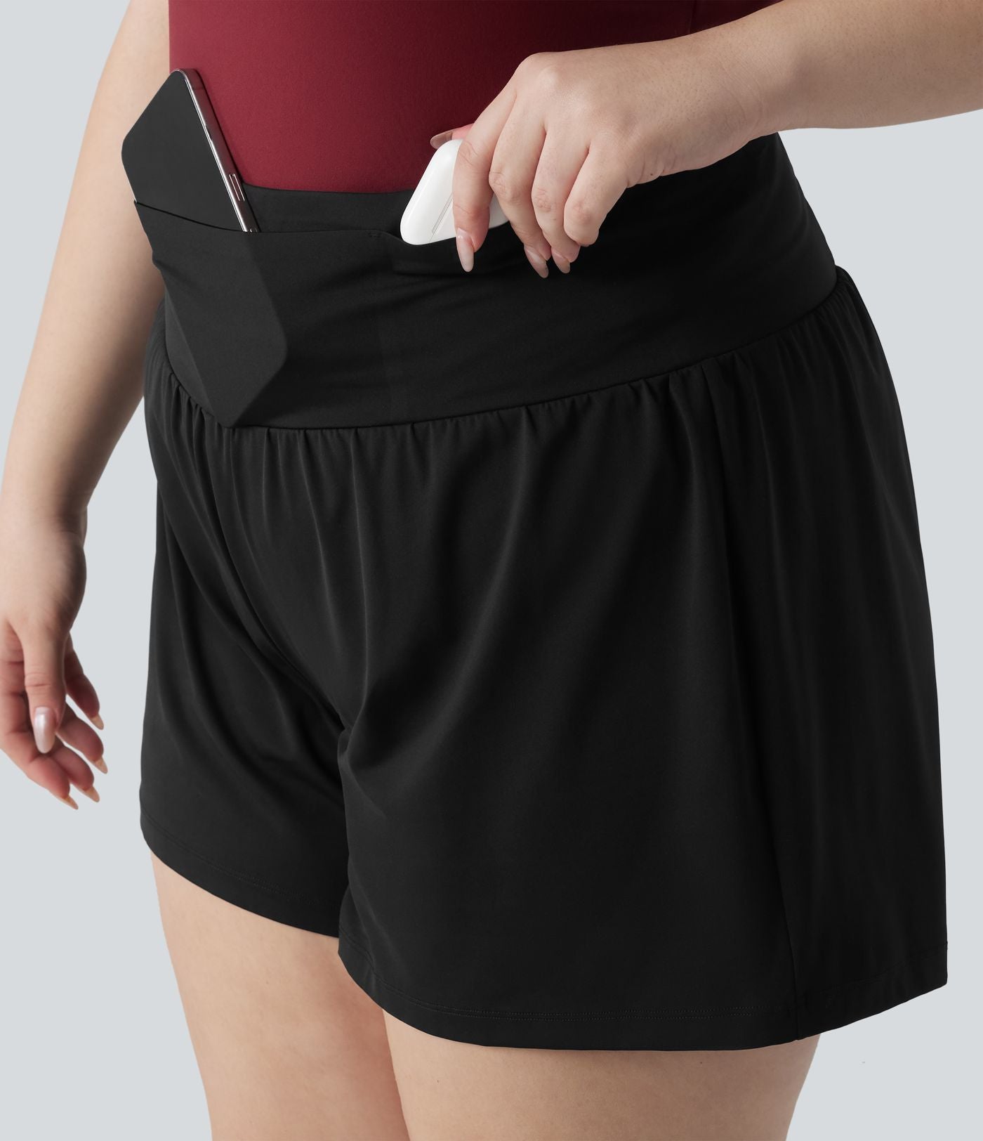 Short de yoga SoftlyZero™ Airy grande taille effet gainant 2-en-1 effet frais, entrejambe 13cm taille haute avec poches