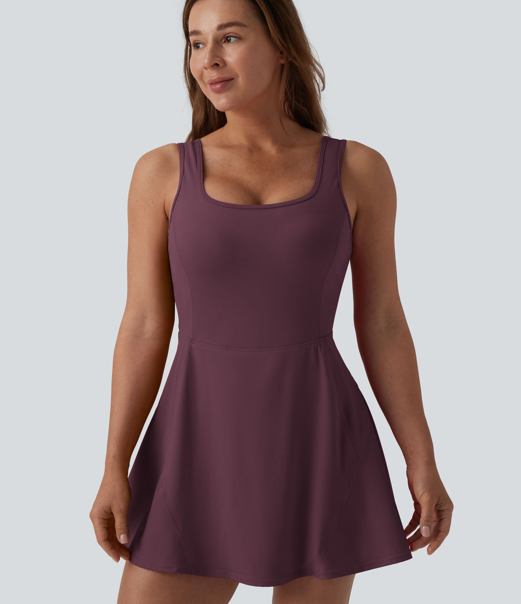 Robe de sport mini 2-en-1 SoftlyZero™ Airy col U poches effet frais InstantCool danse bonnets E-G, accès facile Easy Peasy