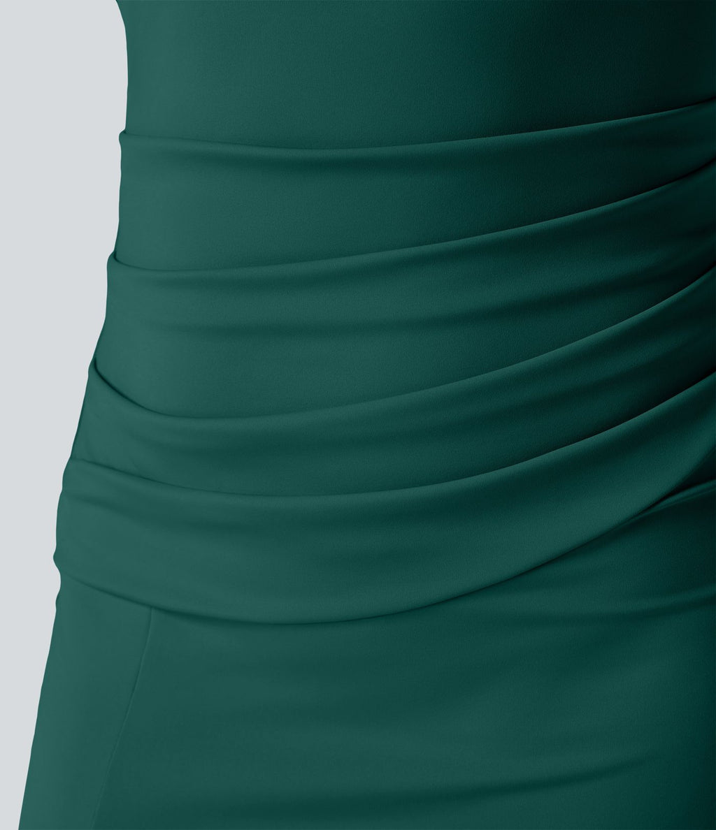 Robe corset midi moulante ruchée à encolure carrée, dos nu, brassière intégrée
