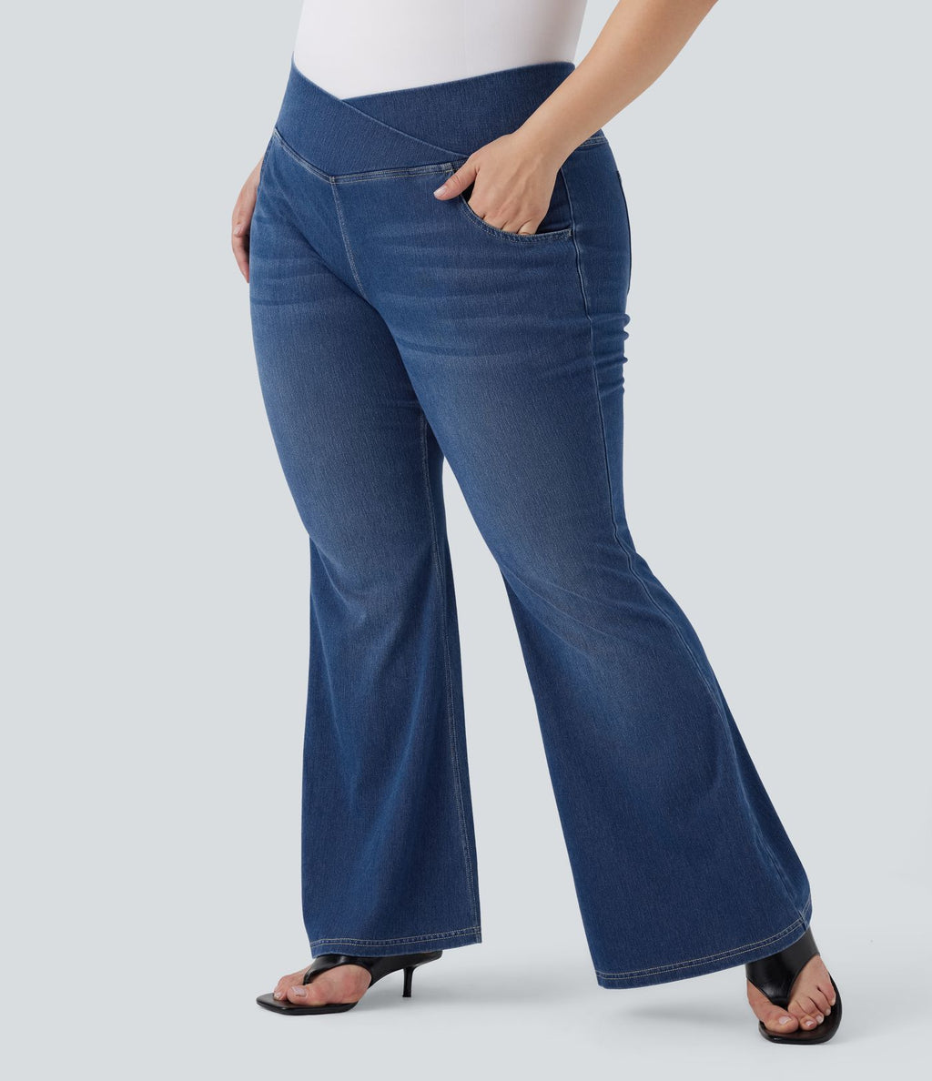 Jean évasé décontracté Halara Flex™ grande taille croisé taille haute en maille extensible délavée avec multiples poches