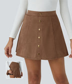 Jupe-short décontractée 2-en-1 en suédine taille haute, boutons décoratifs et coupe évasée