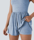 Combishort de villégiature 2-en-1 à dos nu, design torsadé, poches latérales - Édition Easy Peasy