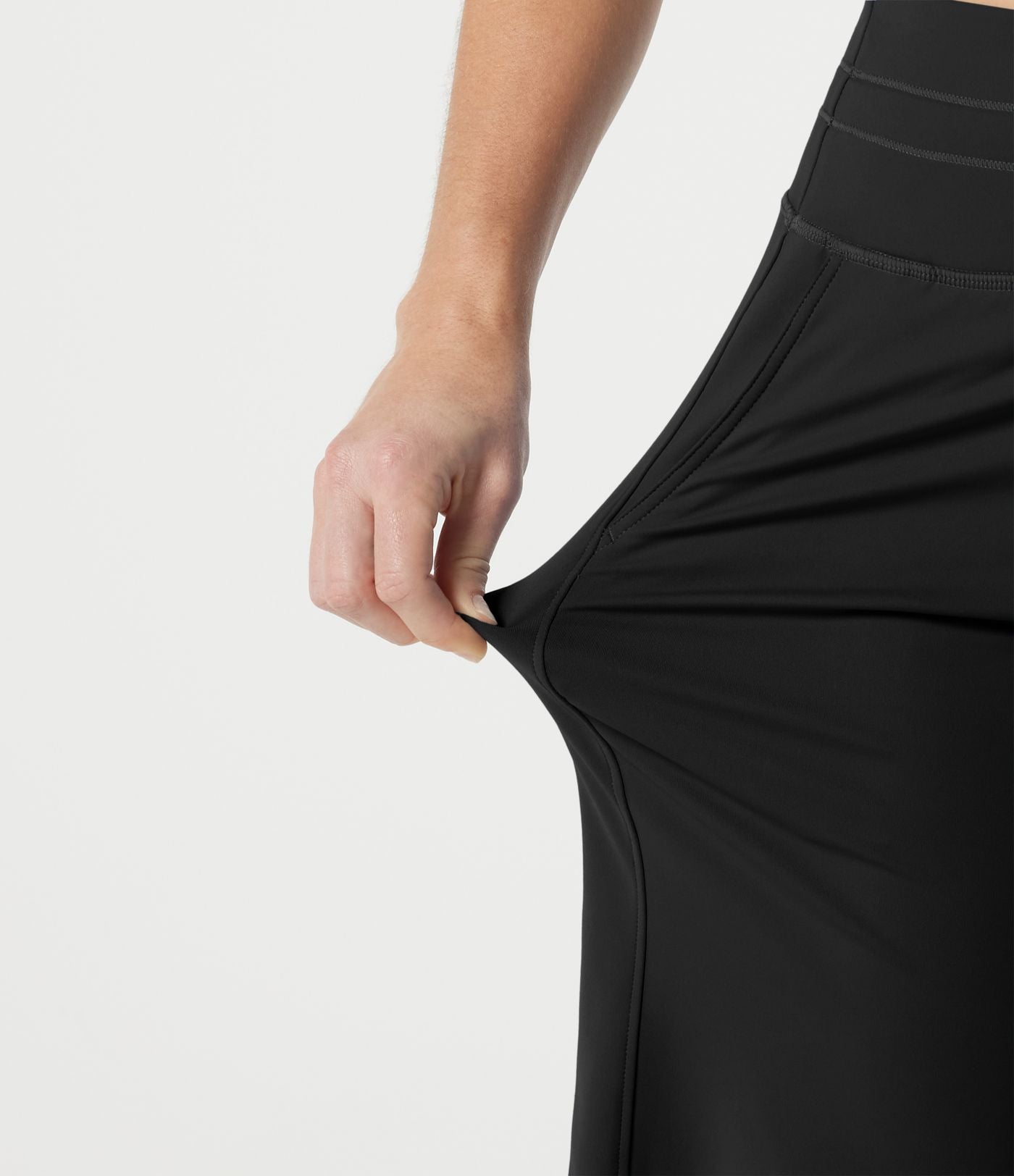 Short de sport SoftlyZero™ en peluche, taille haute, à cordon de serrage et poches