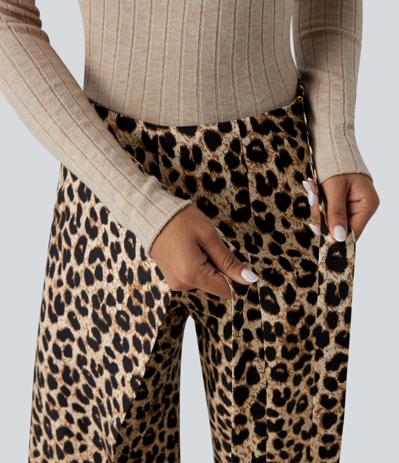 Pantalon tailleur large taille haute imprimé léopard avec liens latéraux