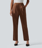 Pantalon tailleur fuselé en satin taille haute avec poches