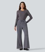 Pantalon décontracté à rayures en maille côtelée, taille mi-haute, cordon de serrage et coupe bootcut, avec poches