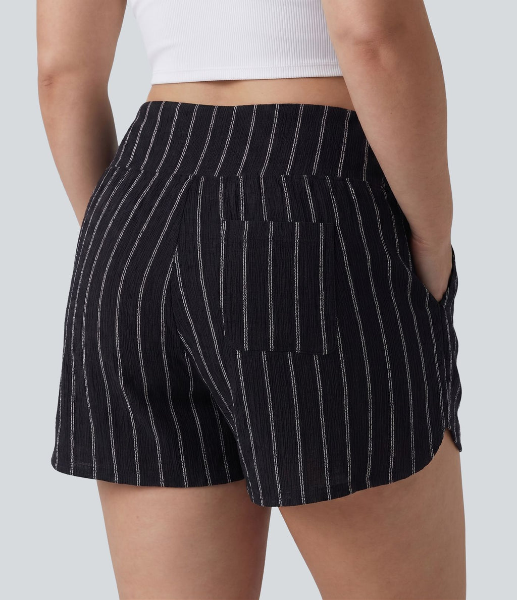 Short rayé grande taille taille haute avec ourlet arrondi et poches
