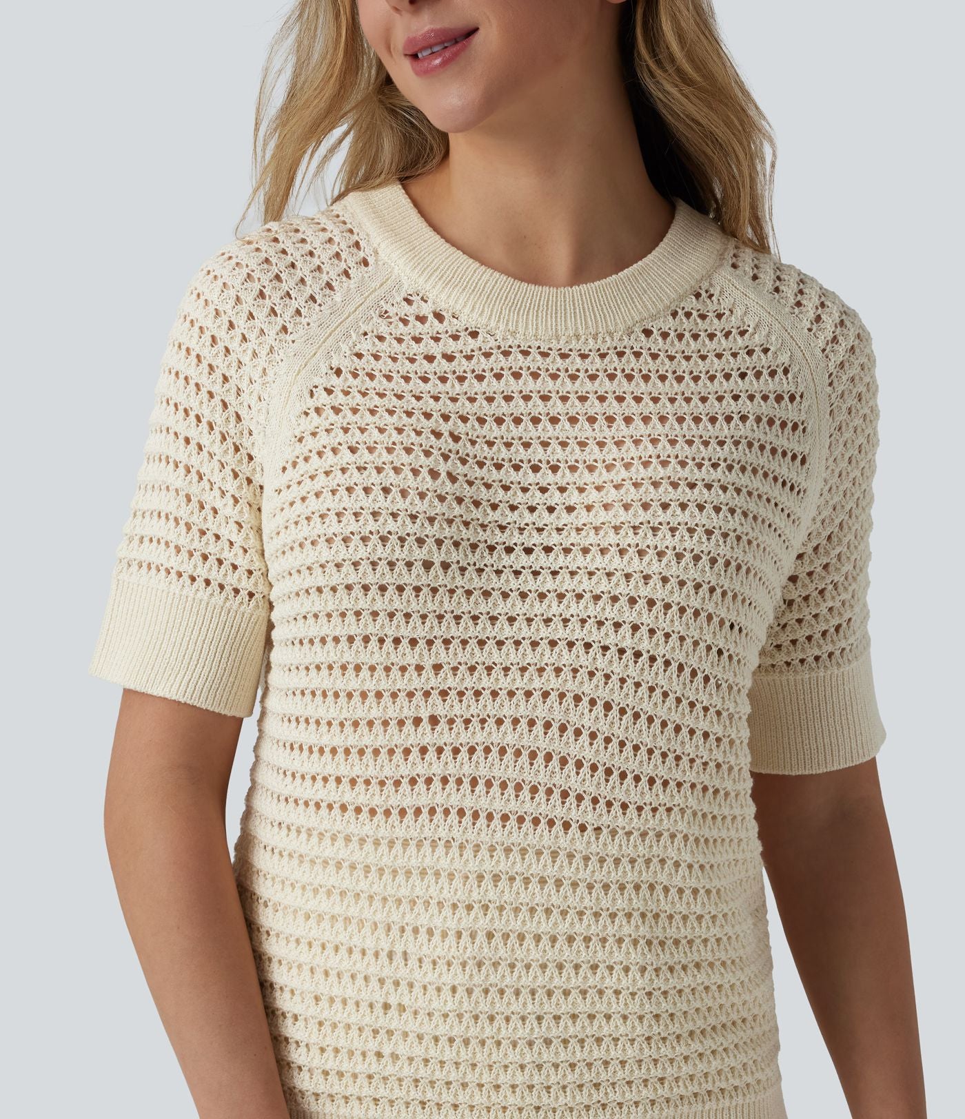 Pull col rond manches courtes