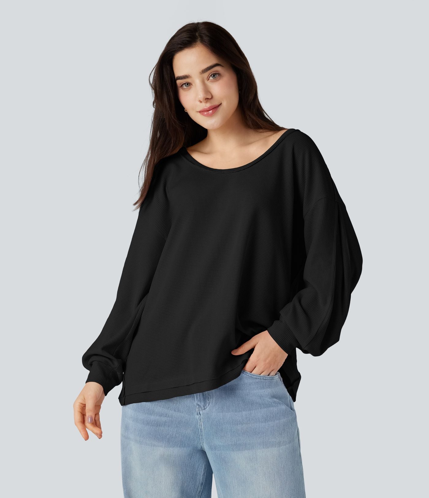 Sweat-shirt gaufré col échancré manches longues