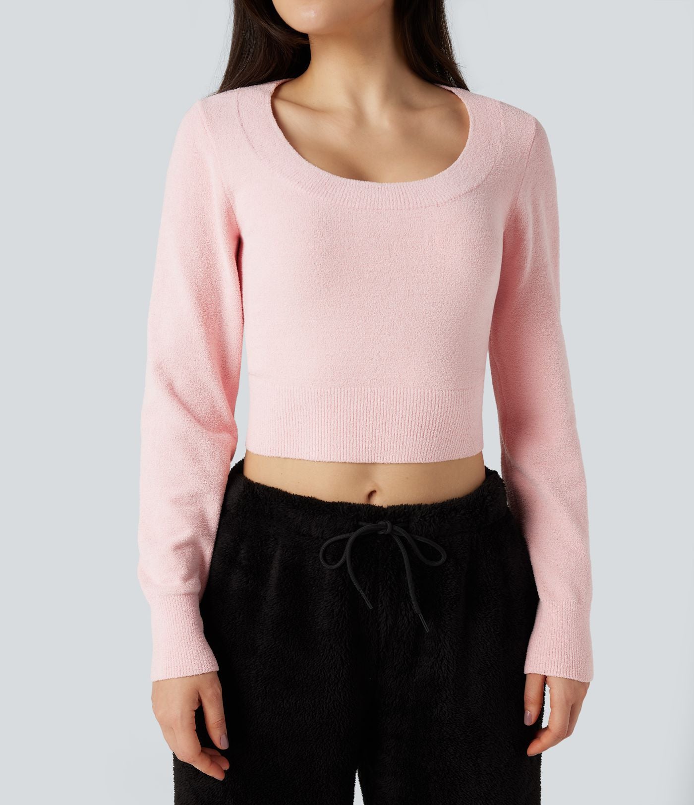 Pull court col U manches longues
