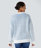 Pull col rond motif rayé bicolore à manches longues