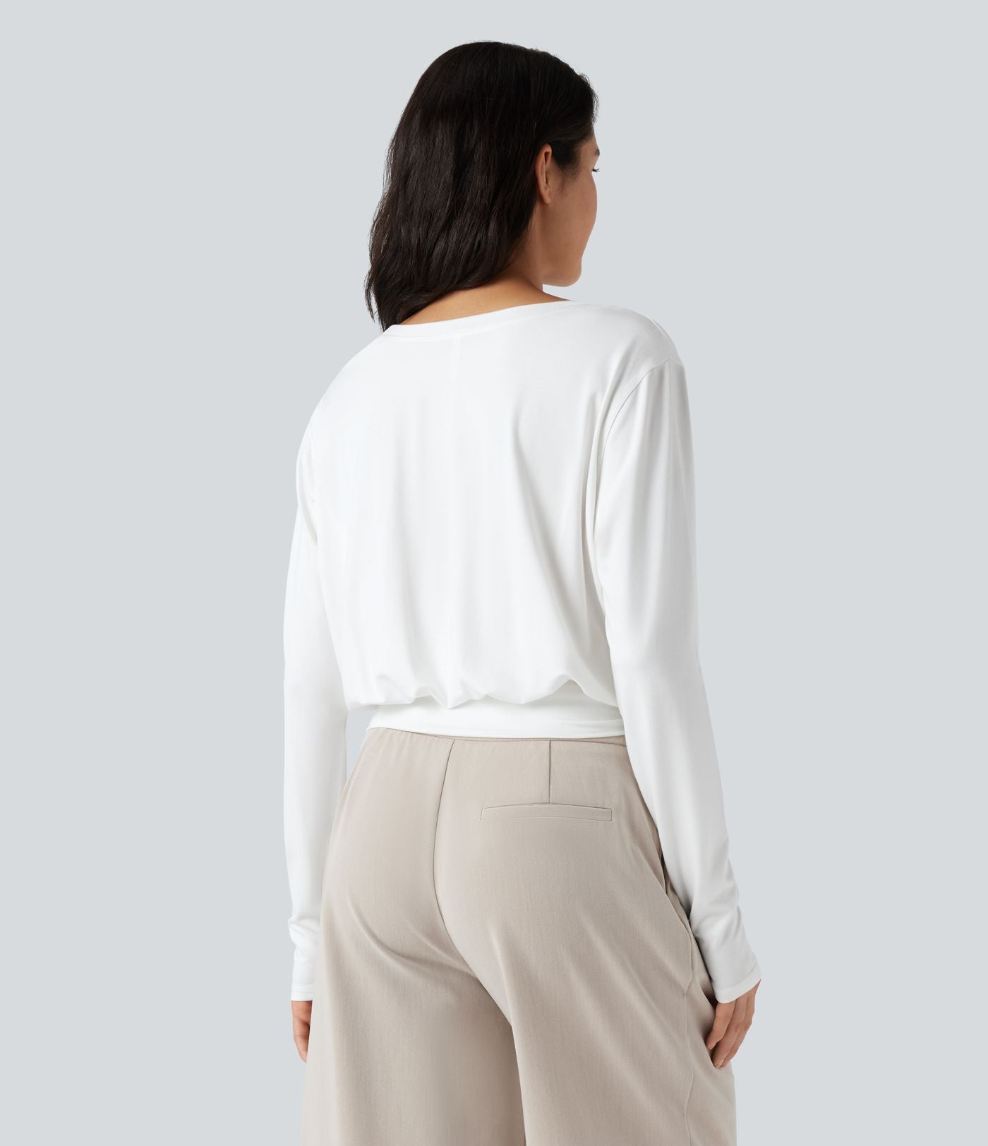T-shirt col rond échancré manches longues