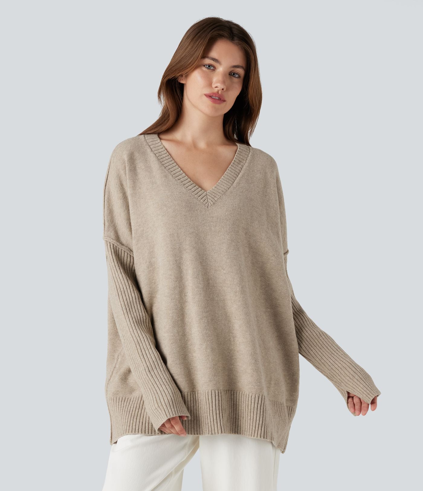 Pull col V manches raglan longues coupe décontractée