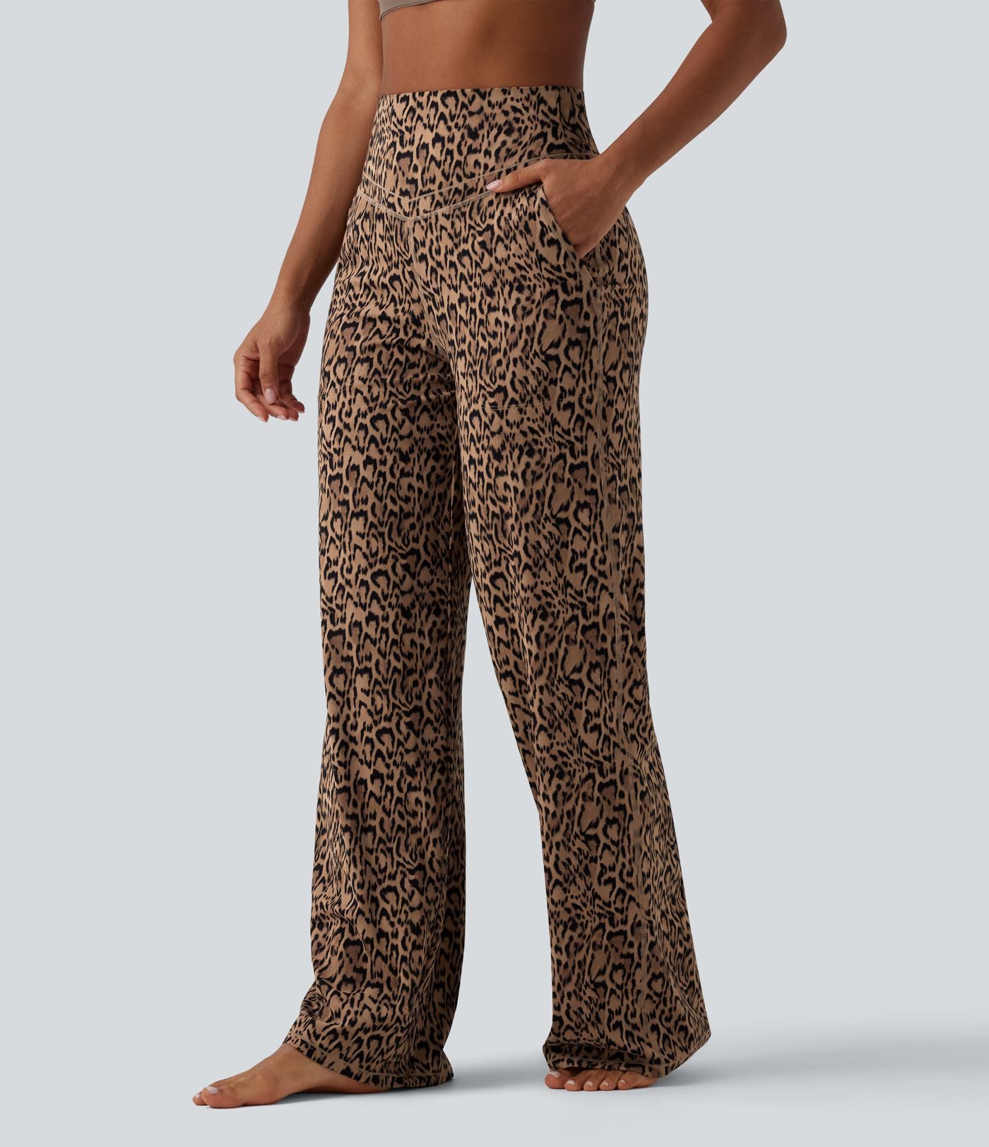 Pantalon de yoga jambes droites taille haute gainant imprimé léopard Halara UltraSculpt™ avec poches