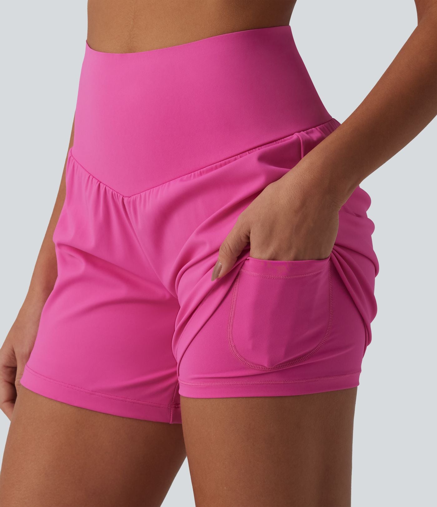 Short de yoga SoftlyZero™ Airy 2-en-1 gainant taille très haute à effet frais InstantCool avec poches, 12,5 cm