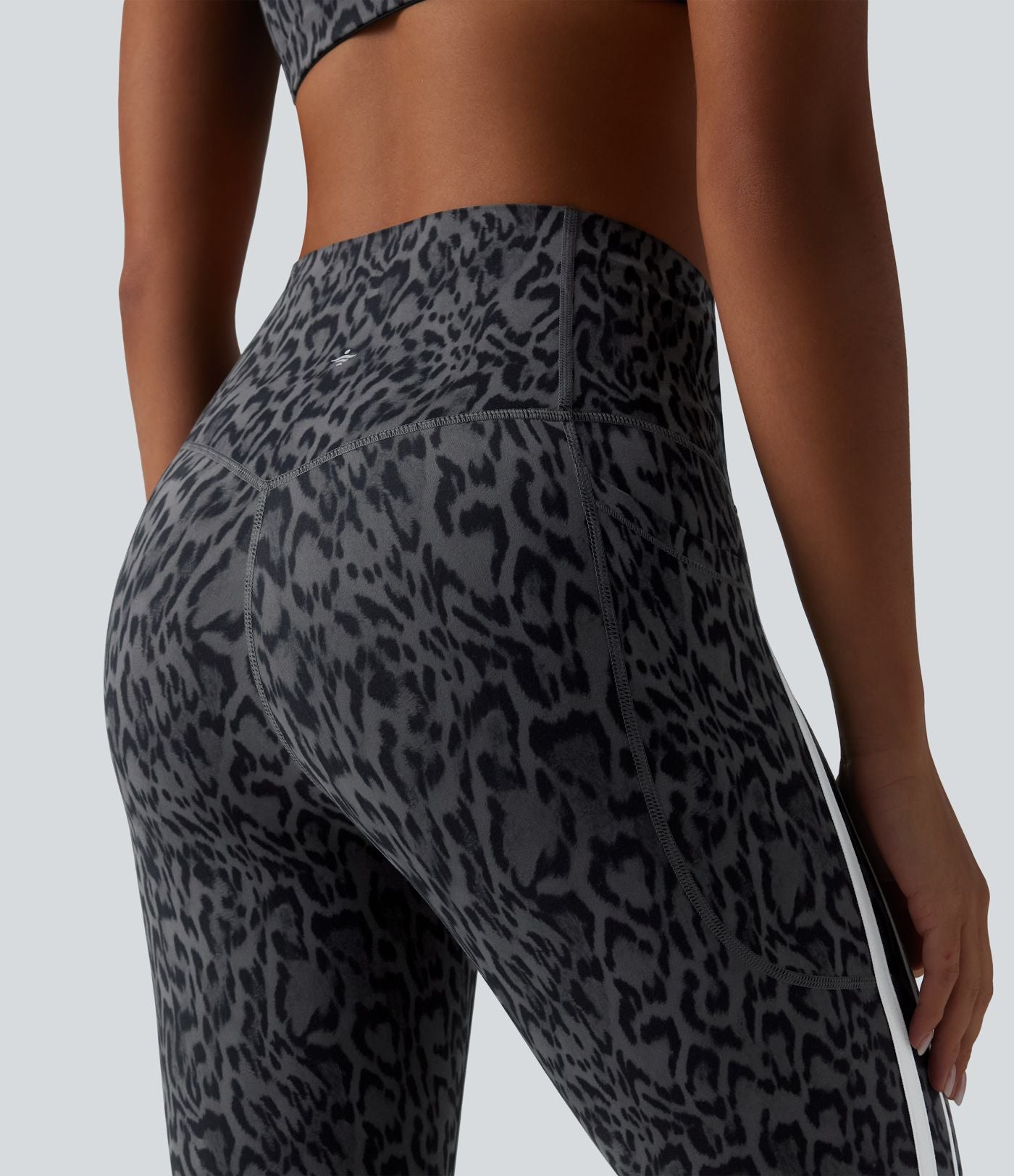 Halara UltraSculpt™ Legging corsaire de training gainant taille haute léopard color block avec poches