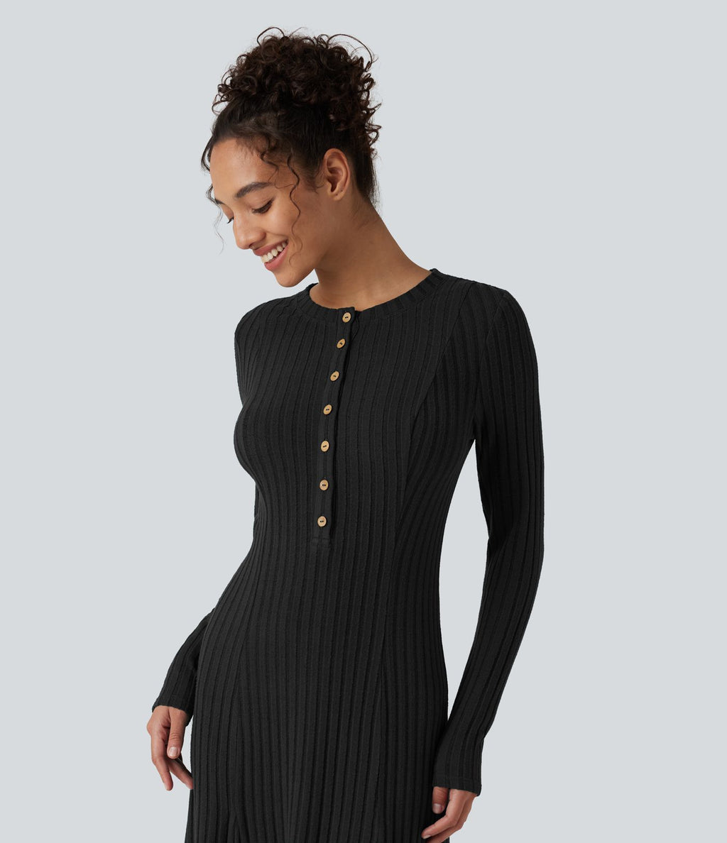 Robe midi fluide en maille côtelée à col Henley et manches longues