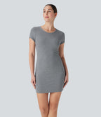 Robe active de yoga mini moulante côtelée avec soutien-gorge intégré