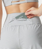 Short de yoga rayé 2-en-1 taille très haute 12,5 cm avec poches