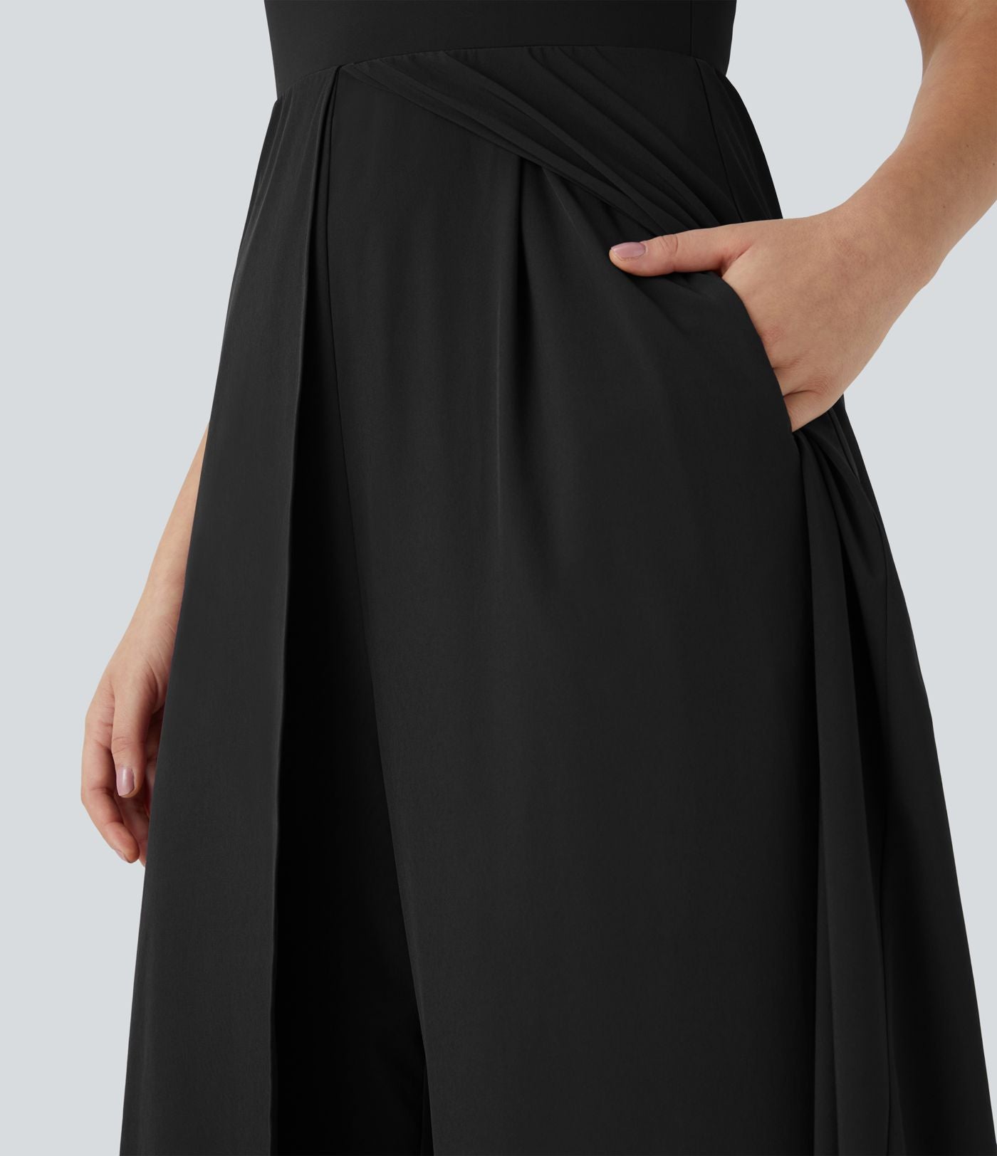 Combinaison Breezeful™ à séchage rapide pour demoiselles d'honneur et invitées de mariage, sans manches, avec fermeture éclair, poches latérales et détails contrastés