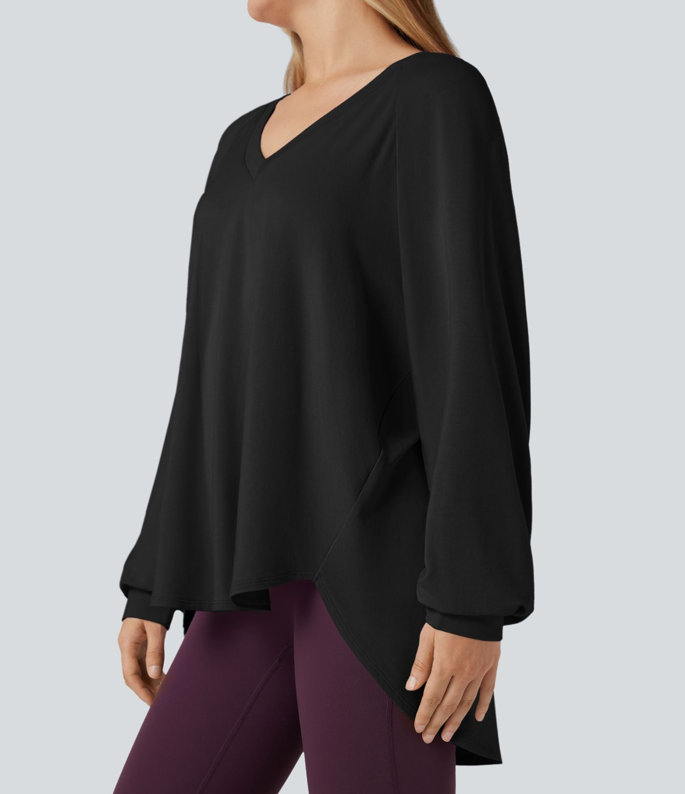 Sweat-shirt col V manches longues ourlet asymétrique