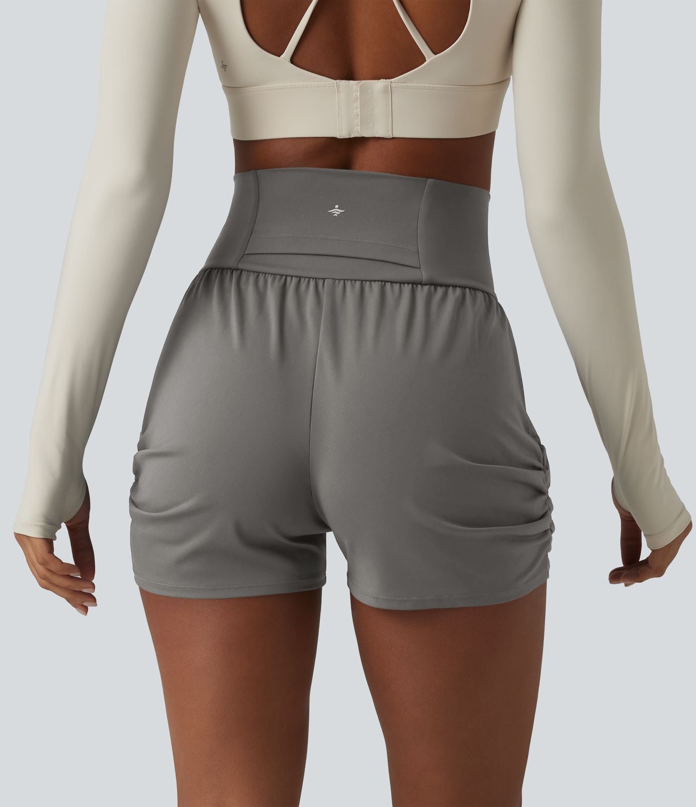 Short de yoga SoftlyZero™ Airy taille haute froncé effet frais InstantCool 7,5 cm avec poches