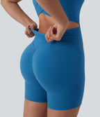 Combinaison moulante de sport Halara UltraSculpt™ dos nu avec bretelles croisées, ventre plat, effet push-up fessier, coussinets non amovibles et poches – Easy Peasy