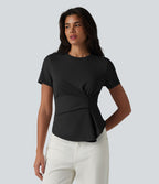 T-shirt décontracté col rond manches courtes froncé ourlet asymétrique