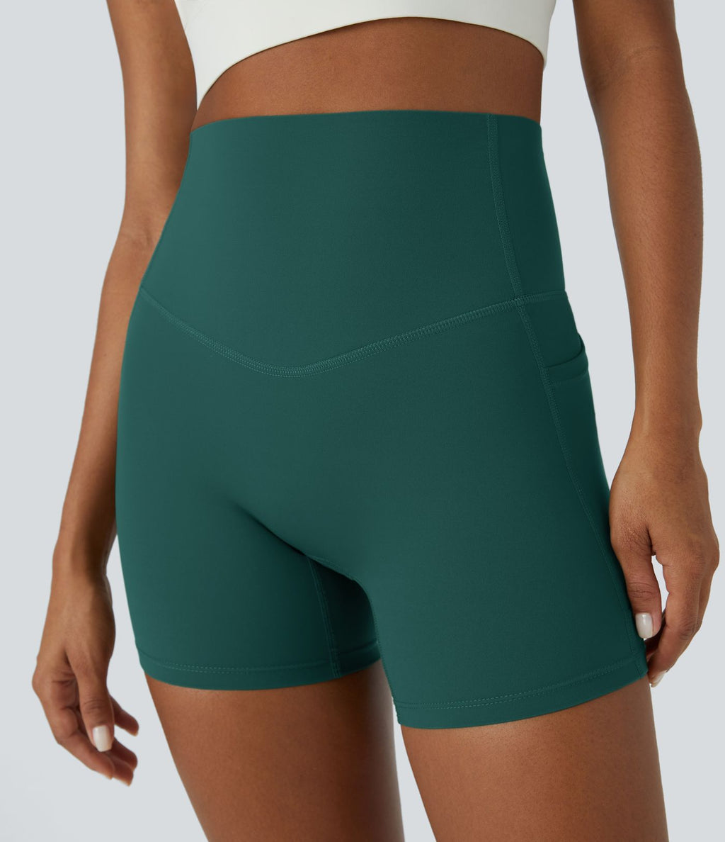 Short cycliste d'entraînement gainant taille haute UltraSculpt™ SoCinched à poches latérales 12,5 cm