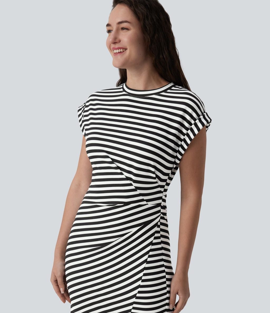 Robe T-shirt casual midi col rond manches courtes rayures gauffrées à ourlet asymétrique fendu