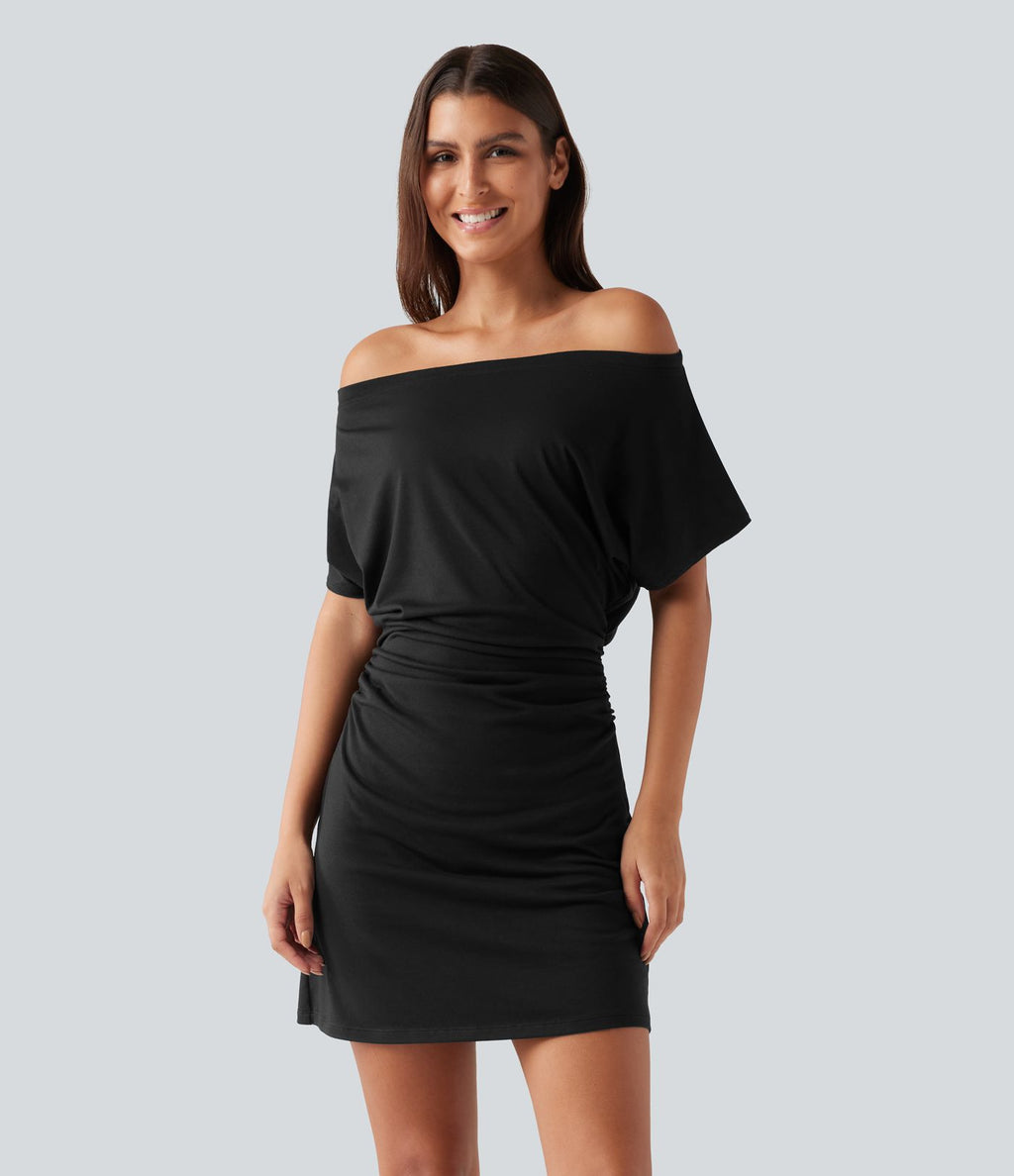 Robe mini décontractée asymétrique une épaule avec détails froncés, effet ventre plat et short intégré