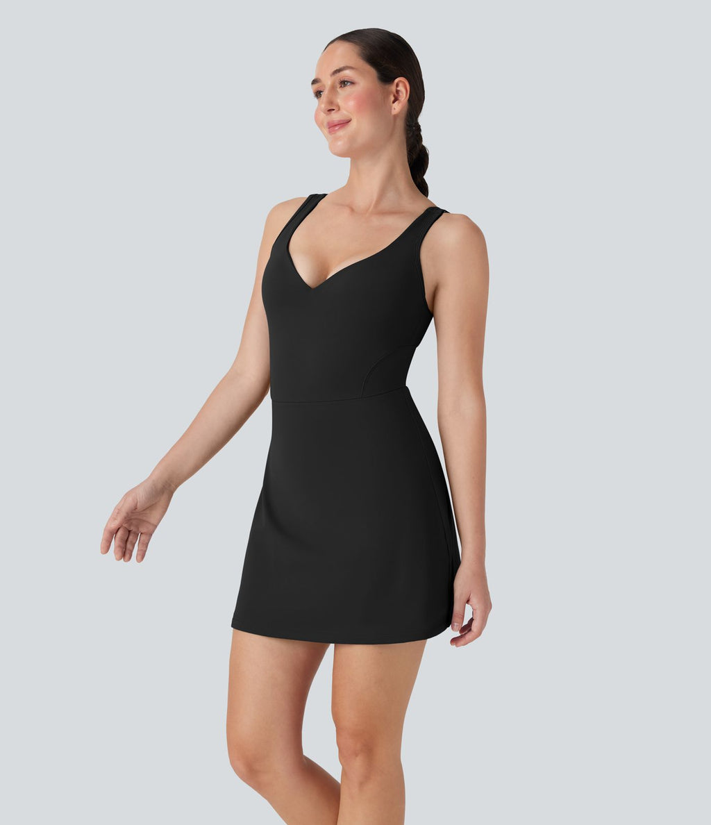 Robe active de yoga 2-en-1 Softlyzero™ Plush avec bretelles ajustables, armatures push-up, dos nu et poches-Easy Peasy