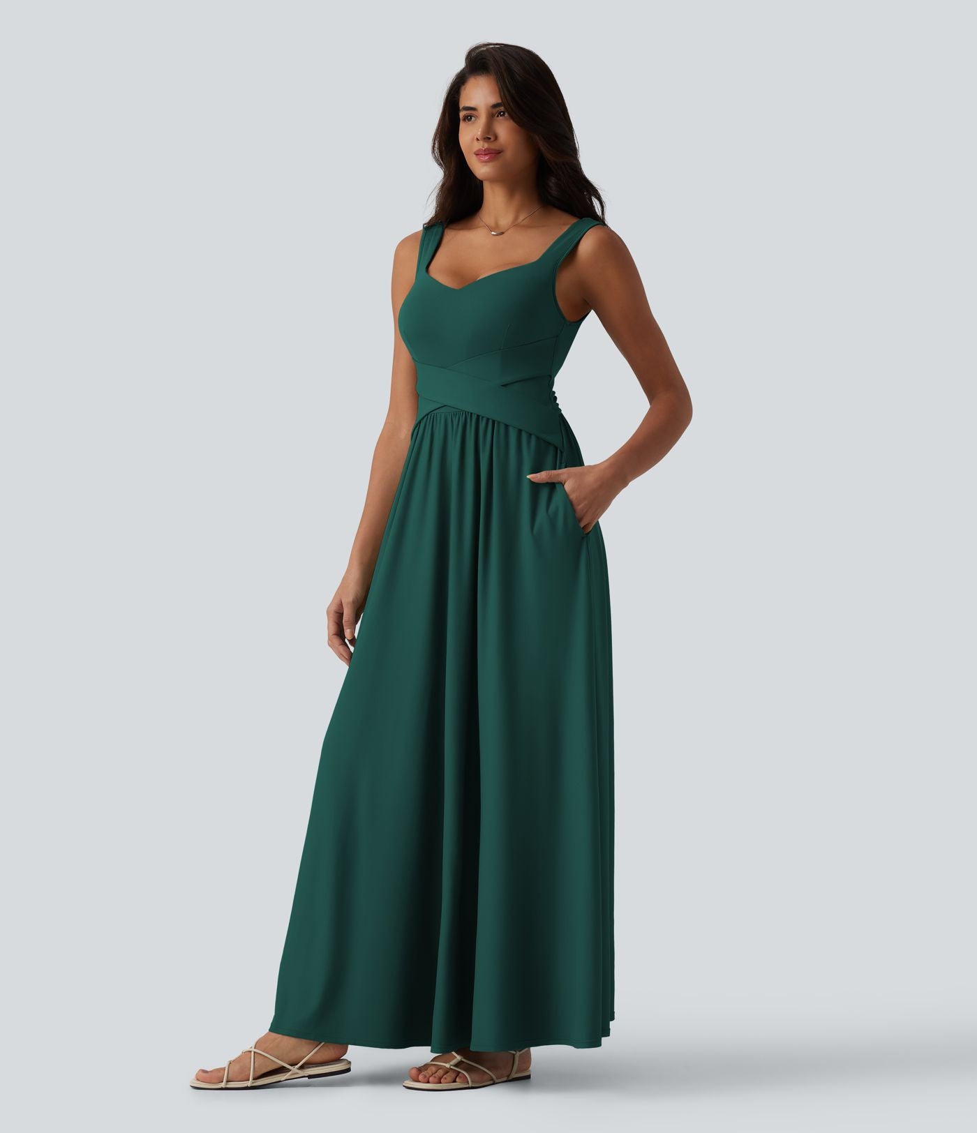 Robe longue fluide sans manches avec brassière intégrée (Bonnets E-G) et poches