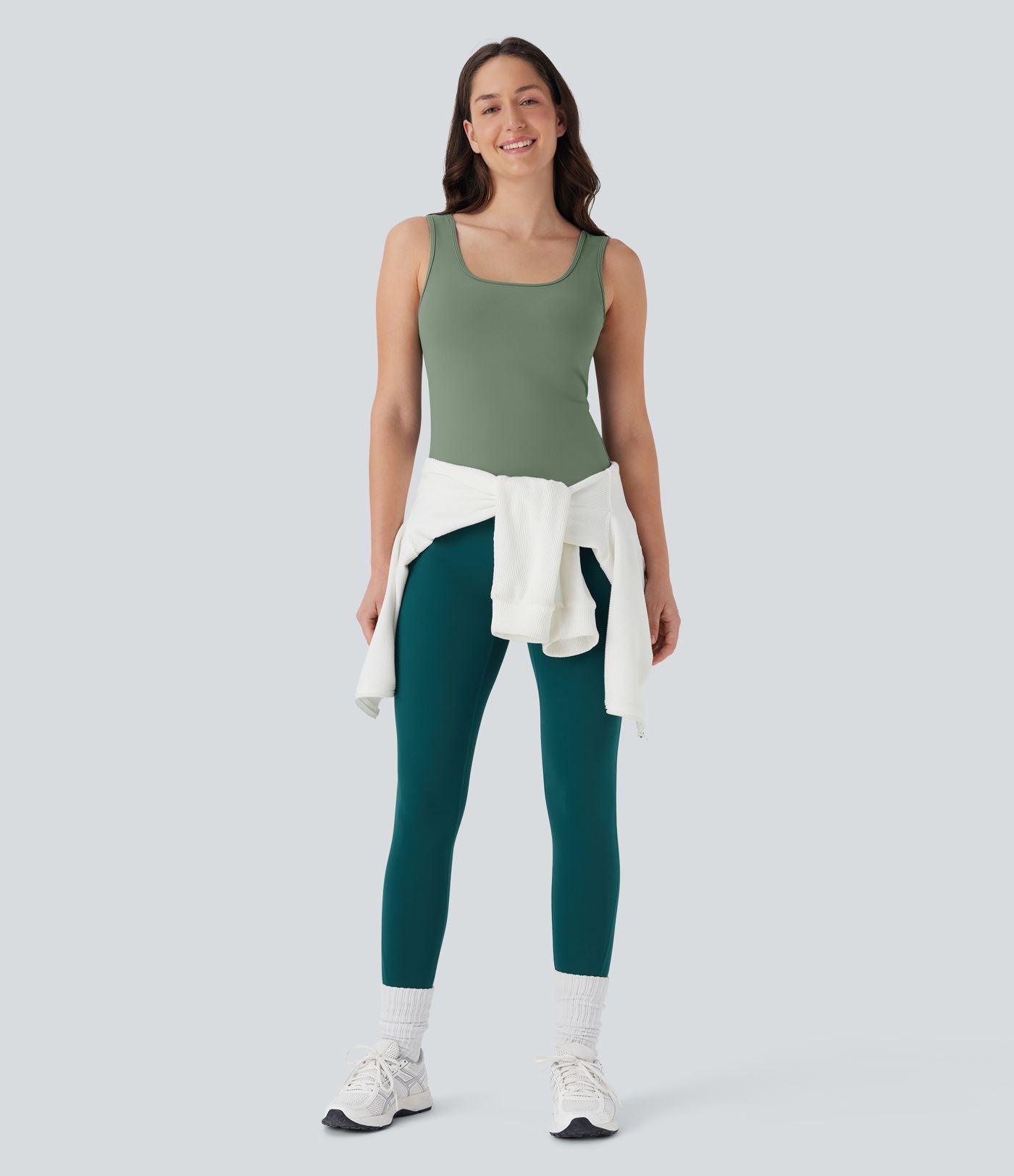 Débardeur de yoga dos nu à longueur rallongée avec encolure en U et croisement