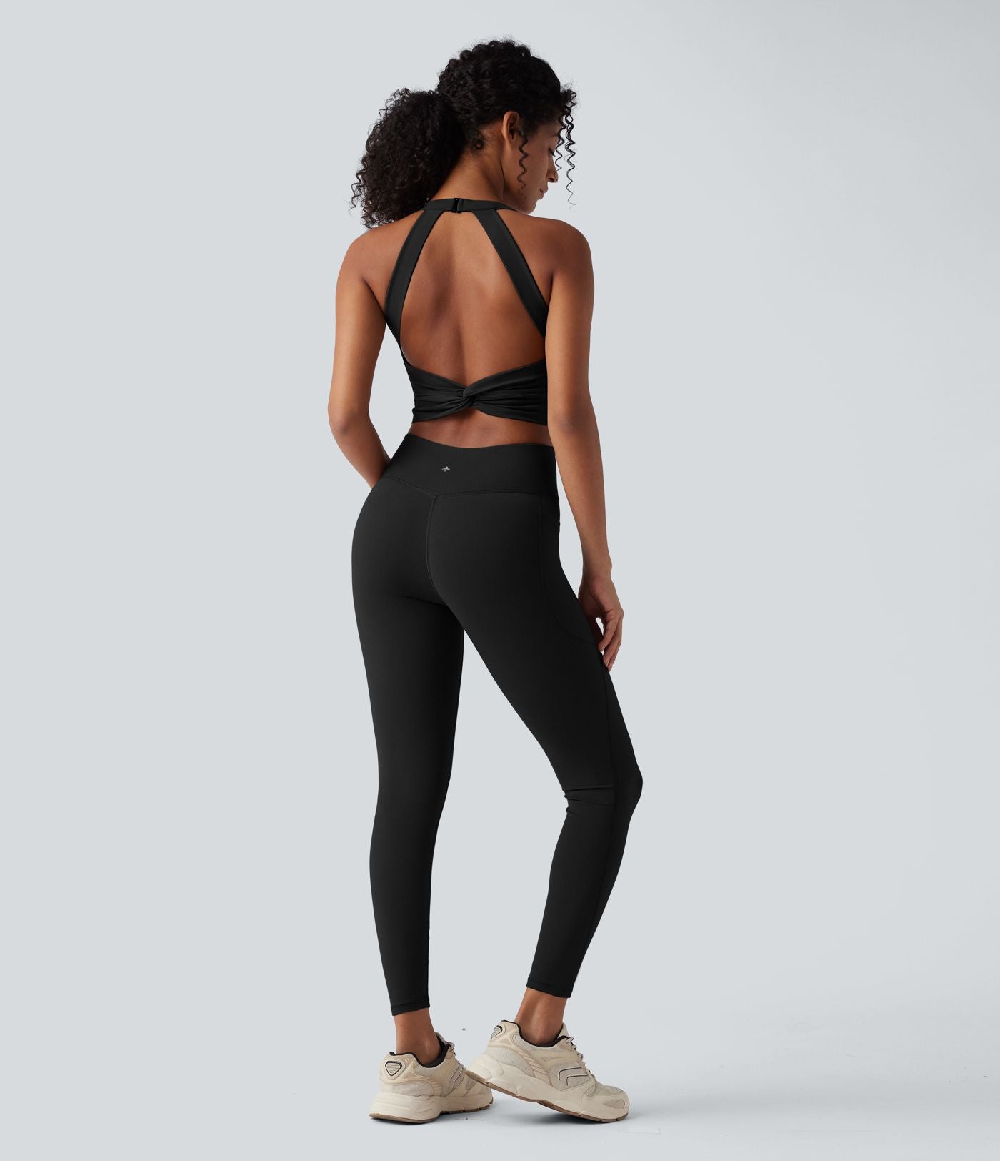 Combinaison d'entraînement gainante Halara UltraSculpt™ avec poches - Édition Easy Peasy - Bonnets E-G
