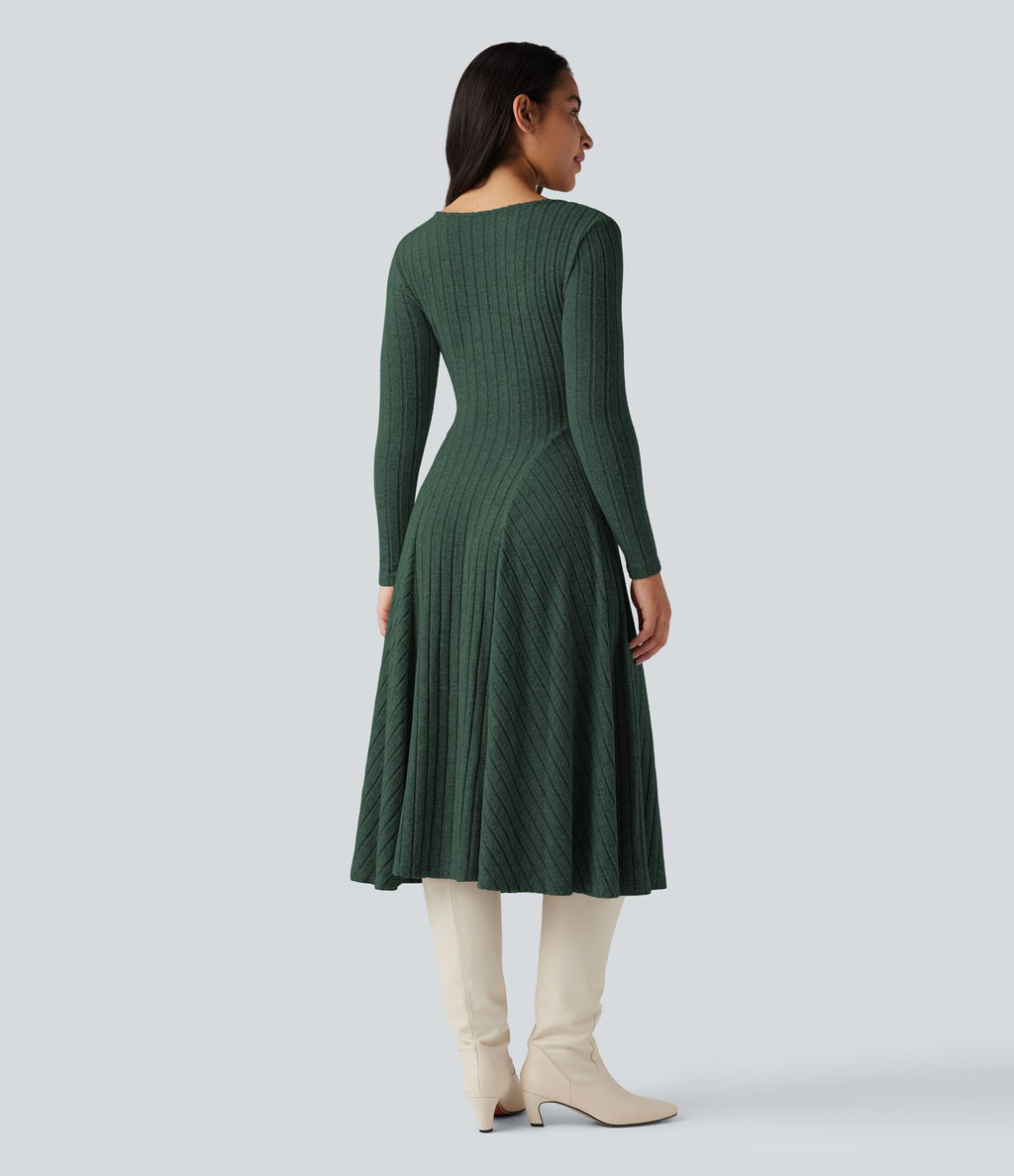 Robe mi-longue évasée maille côtelée à décolleté en V et manches longues