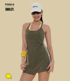 Robe sport mini dos ouvert Halara X Smiley® SoftlyZero™ Plush – Édition Easy Peasy