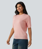 Pull col rond manches courtes en tissu gaufré