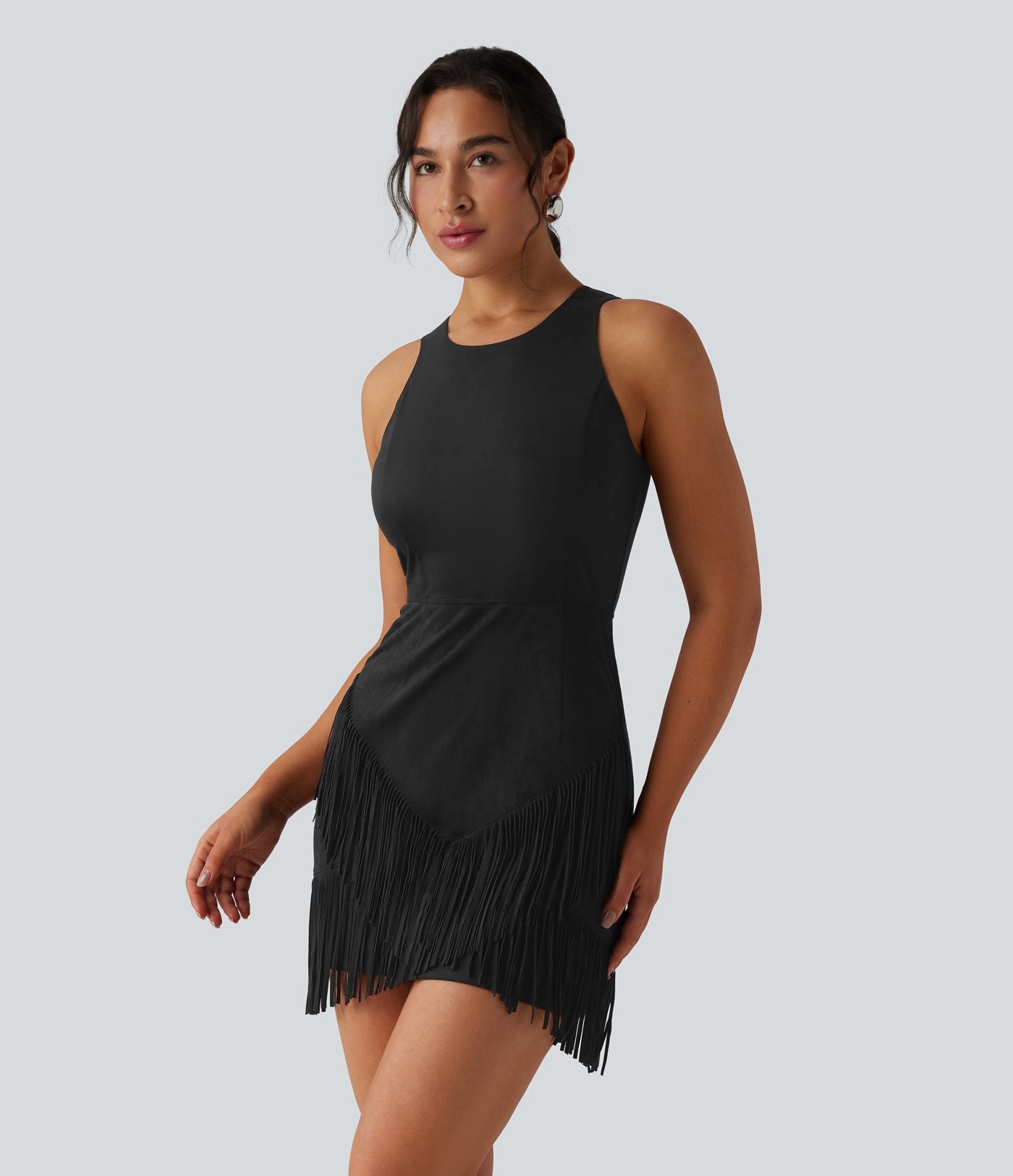 Robe mini moulante en suédine col rond sans manches avec franges