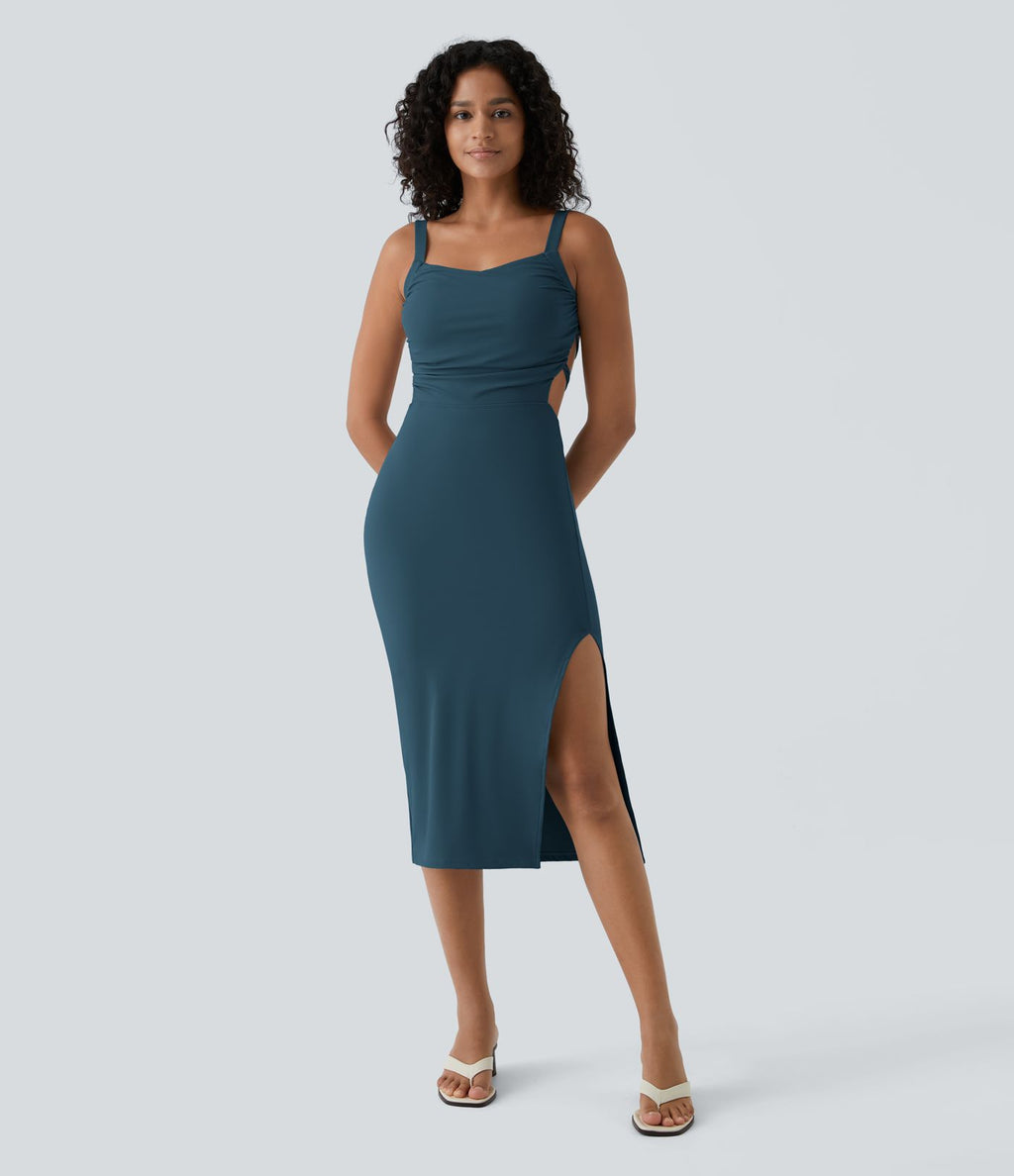 Robe midi laquée fendue, brassière intégrée, dos nu croisé