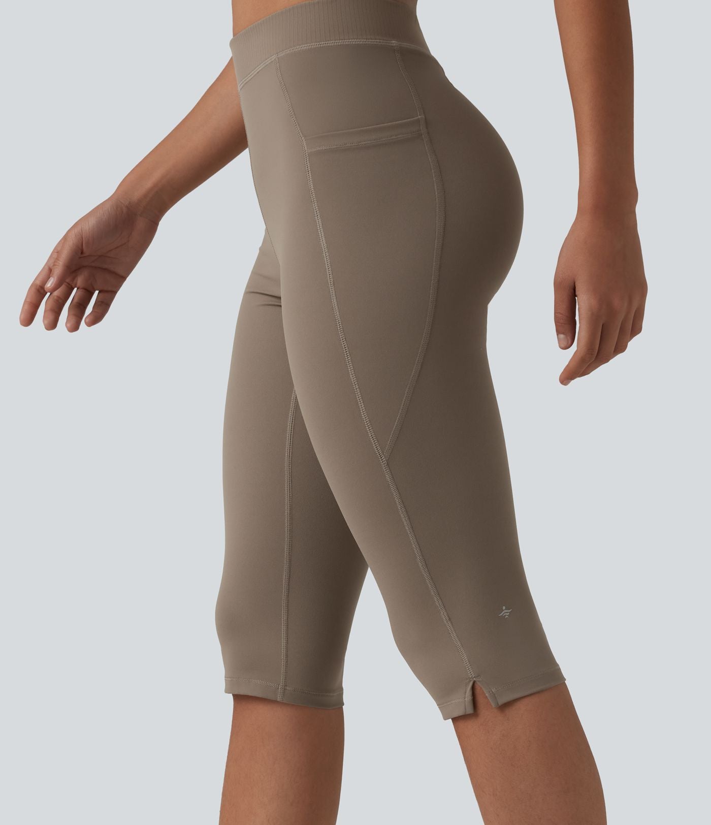 Halara UltraSculpt™ Legging corsaire de yoga taille haute avec poches