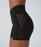 Softlyzero™ Short cycliste yoga taille haute croisé avec dentelle contrastée et poche arrière 12,5 cm - UPF50+