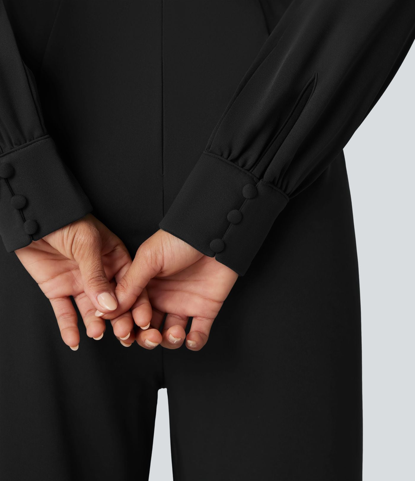 Combinaison tailleur col V manches longues bouffantes coupe droite avec poches