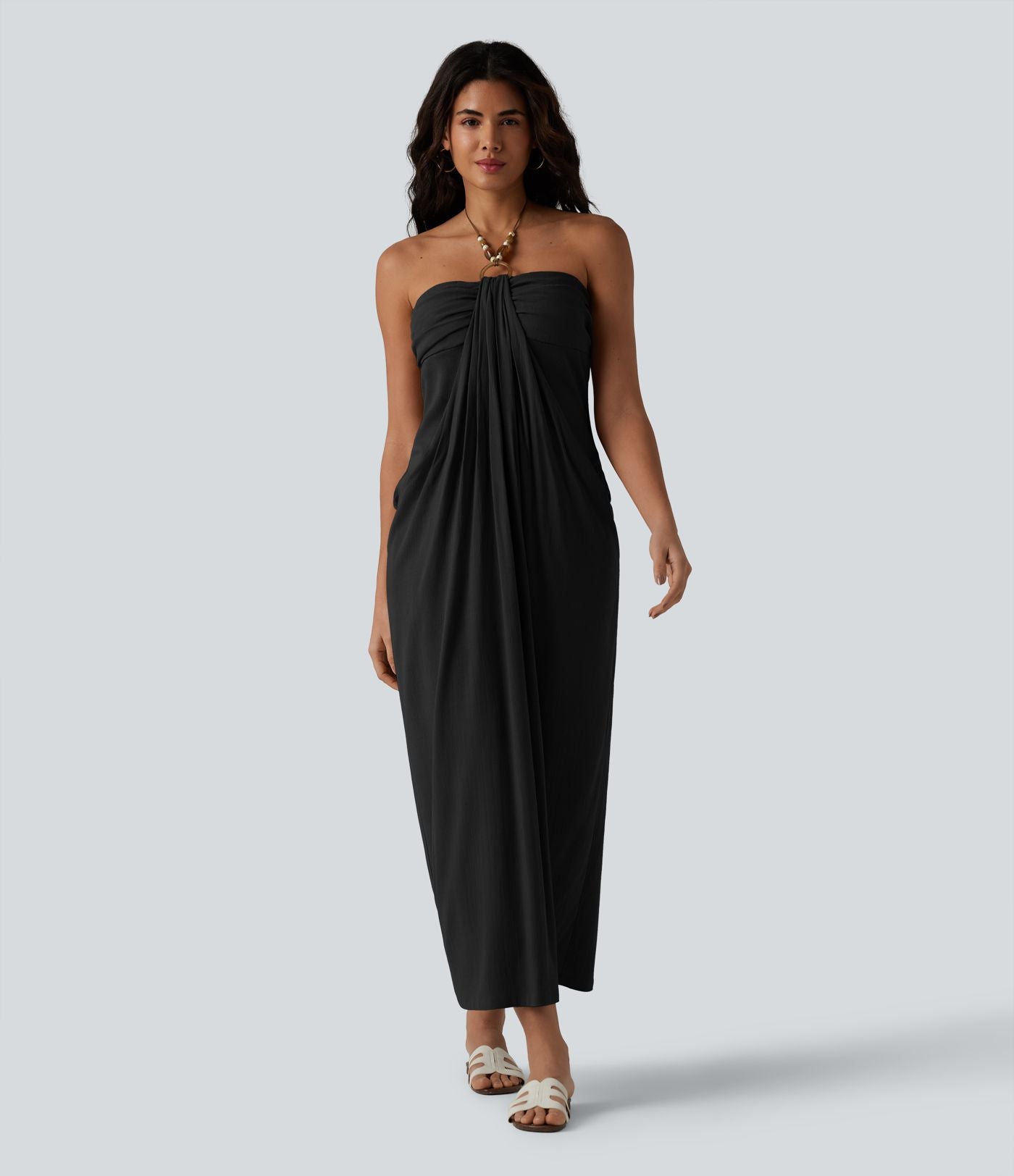 Robe longue estivale col licou dos nu avec lien soutien-gorge intégré aspect lin avec poches