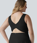Robe de sport mini grande taille SoftlyZero™ Airy à col U avec brassière intégrée 2-en-1 effet frais InstantCool avec poches, accès facile Easy Peasy